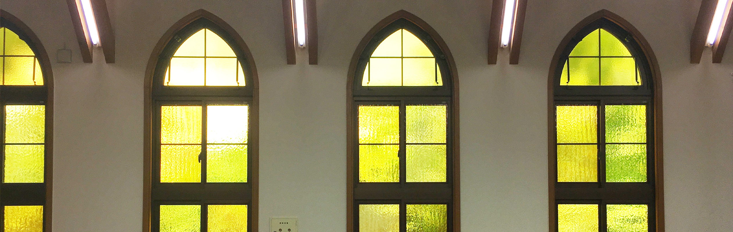 礼拝堂東窓